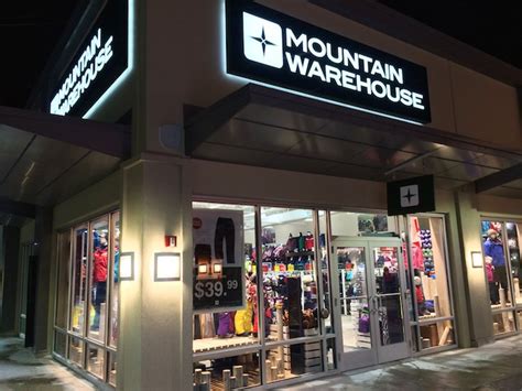 toronto premium outlets mountain warehouse.